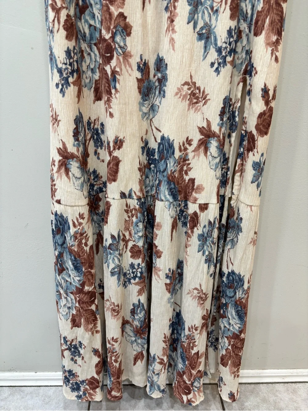 Abercrombie & Fitch Crinckle Textured Floral Maxi Dress Women’s Size XLT